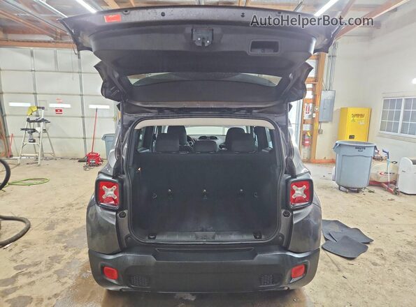 ZACCJABB3JPH15610 2018 JEEP RENEGADE Gray Rear view