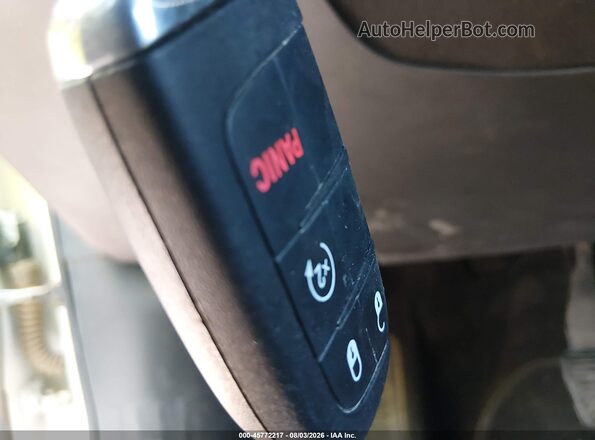 ZACCJABB3JPH94504 2018 JEEP RENEGADE Белый Вид панели приборов