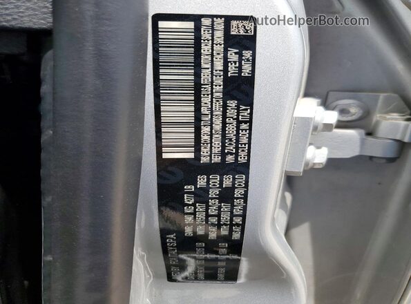 ZACCJABB6JPJ09148 2018 JEEP RENEGADE Silver Widok naklejki z numerem VIN