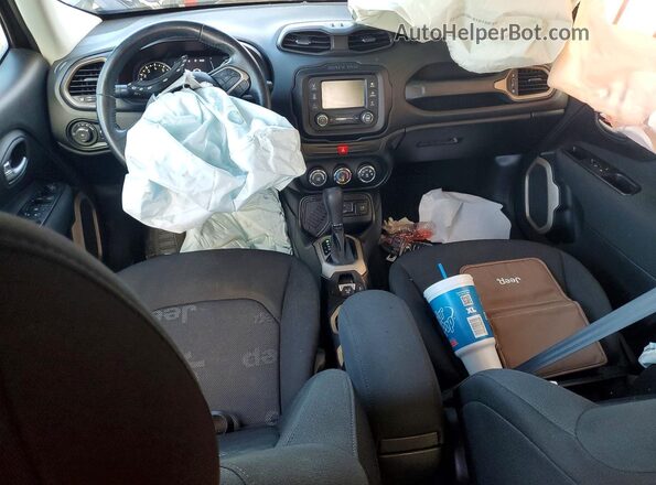 ZACCJABB7HPF18014 2017 JEEP RENEGADE Black Вид панелі приладів