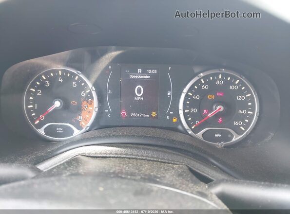 ZACCJABB7JPJ20983 2018 JEEP RENEGADE Серебряный Вид задних сидений