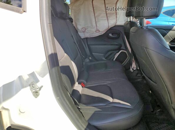 ZACCJADB2HPE47821 2017 JEEP RENEGADE White Հետևի նստատեղերի տեսք