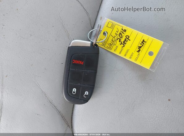 ZACCJADT8GPD71836 2016 JEEP RENEGADE White Widok deski rozdzielczej