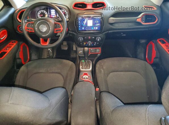ZACCJBAB5JPH38135 2018 JEEP RENEGADE Black Vista del salpicadero
