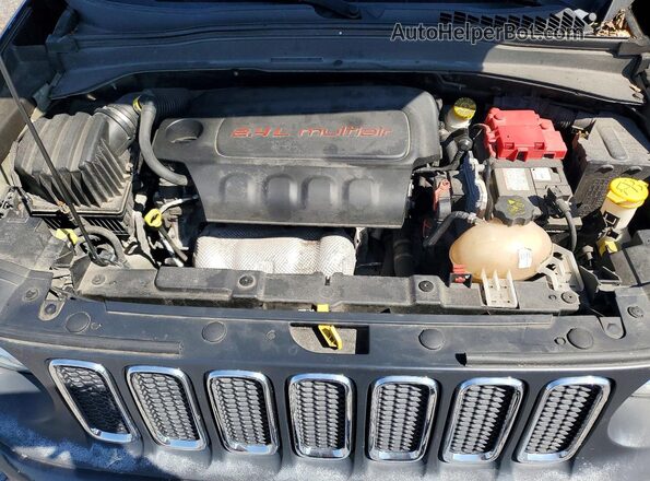 ZACCJBAB6JPH36247 2018 JEEP RENEGADE Black Vista interior trasera