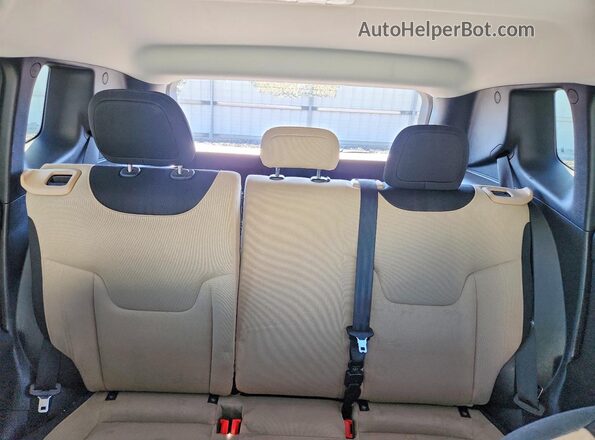 ZACCJBAB9HPE89140 2017 JEEP RENEGADE White უკანა სავარძლების ხედი
