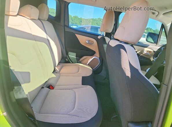 ZACCJBABXJPH95110 2018 JEEP RENEGADE Green Հետևի նստատեղերի տեսք