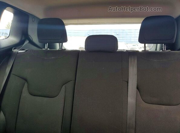 ZACCJBAH7JPH22216 2018 JEEP RENEGADE Pink Rear seats view