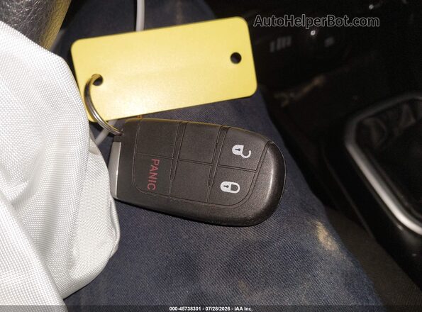 ZACCJBAH8JPG70045 2018 JEEP RENEGADE Red Առջևի վահանակի տեսք