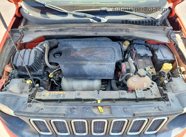 ZACCJBAT3GPC77616 2016 JEEP RENEGADE Оранжевый Вид задней части салона