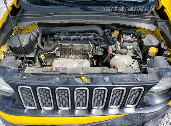 ZACCJBBB0HPF30012 2017 JEEP RENEGADE Yellow Вид задньої частини салону