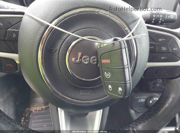 ZACCJBBB7JPH68946 2018 JEEP RENEGADE Серебряный Вид панели приборов