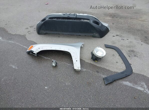 ZACCJBBB7JPH68946 2018 JEEP RENEGADE Серебряный Вид щитка приборов