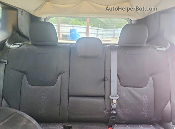 ZACCJBBT5GPD75223 2016 JEEP RENEGADE Yellow Հետևի նստատեղերի տեսք