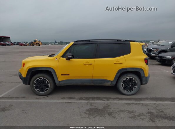 ZACCJBCB0HPF11328 2017 JEEP RENEGADE Желтый Панорамный вид салона 360°