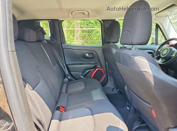 ZACCJBCB0HPG53727 2017 JEEP RENEGADE Black Vista de los asientos traseros