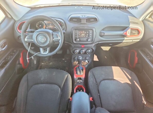 ZACCJBCB2HPF09869 2017 JEEP RENEGADE White Вид панелі приладів