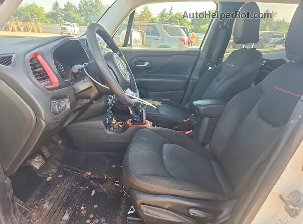 ZACCJBCB2HPF09869 2017 JEEP RENEGADE White Вид салону спереду