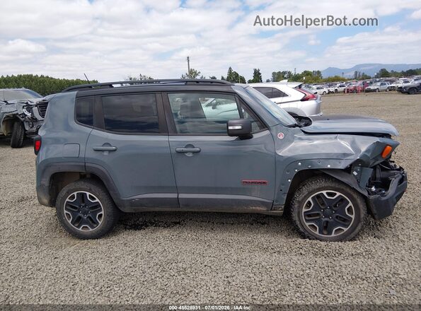 ZACCJBCB2HPG10488 2017 JEEP RENEGADE Серый Вид задней части салона