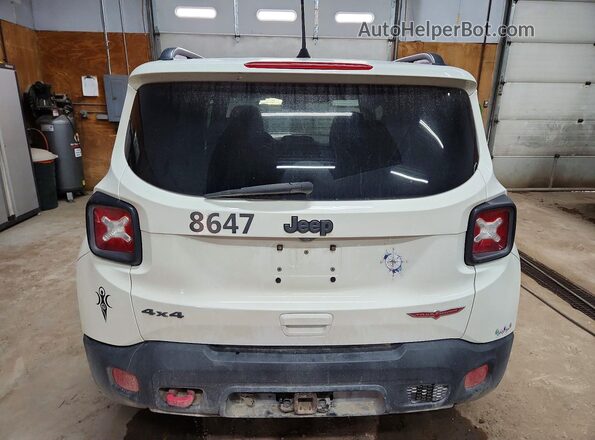 ZACCJBCB3JPH94121 2018 JEEP RENEGADE White უკანა ხედი