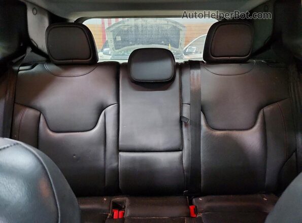 ZACCJBCB3JPH94121 2018 JEEP RENEGADE White უკანა სავარძლების ხედი