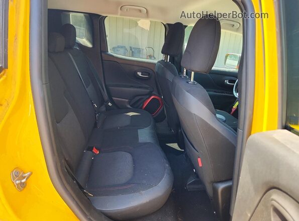 ZACCJBCB9HPE54546 2017 JEEP RENEGADE Yellow Սալոնի հետևի տեսք