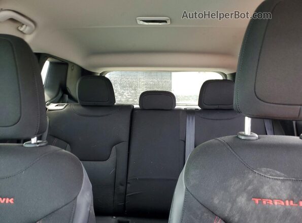ZACCJBCT0GPC81541 2016 JEEP RENEGADE Charcoal Widok tylnych siedzeń