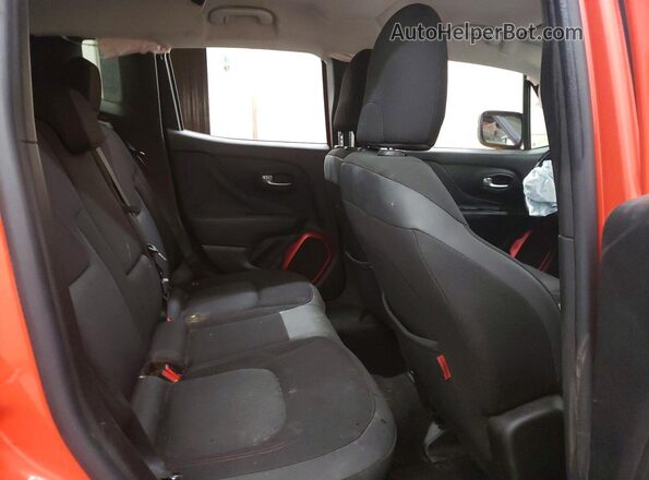 ZACCJBCT1GPE04523 2016 JEEP RENEGADE Orange Rear interior view