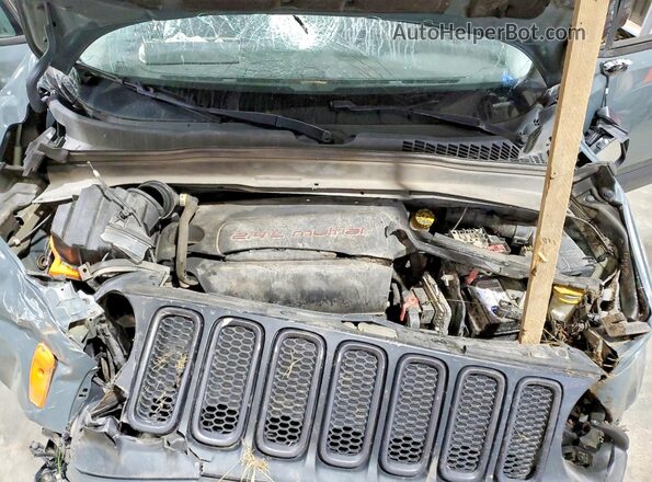ZACCJBCT2GPD79275 2016 JEEP RENEGADE Gray Engine compartment view