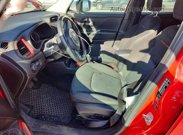 ZACCJBCT3GPC96504 2016 JEEP RENEGADE Red Widok wnętrza z przodu
