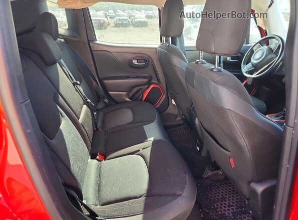 ZACCJBCT3GPC96504 2016 JEEP RENEGADE Red Widok tylnych siedzeń
