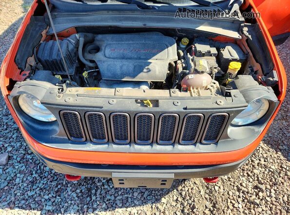 ZACCJBCT3GPD55311 2016 JEEP RENEGADE Orange Vista del compartimento del motor