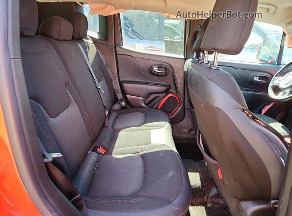 ZACCJBCT3GPD55311 2016 JEEP RENEGADE Orange Vista interior trasera