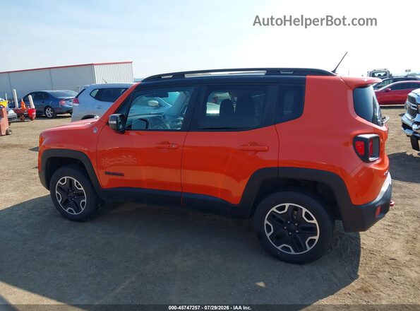 ZACCJBCT4GPC69490 2016 JEEP RENEGADE Orange 360 interior view