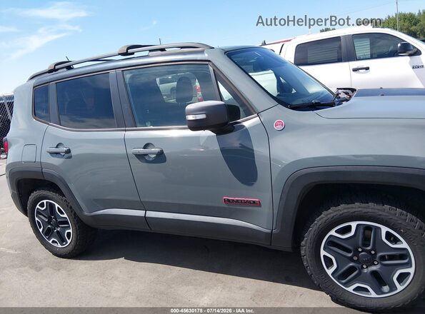 ZACCJBCT5GPC81440 2016 JEEP RENEGADE Gray Вид задньої частини салону
