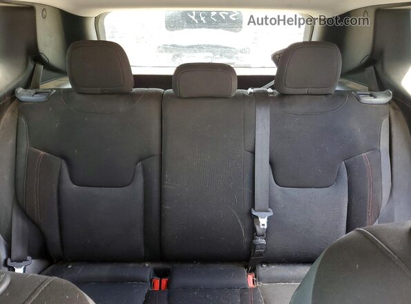 ZACCJBCTXGPD94008 2016 JEEP RENEGADE Turquoise უკანა სავარძლების ხედი