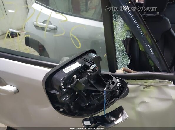 ZACCJBDT0GPC80999 2016 JEEP RENEGADE Silver Widok z przodu