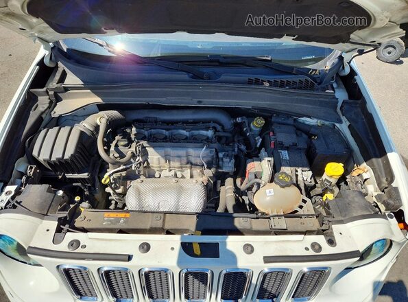 ZACCJBDT4GPD06259 2016 JEEP RENEGADE White Widok komory silnika