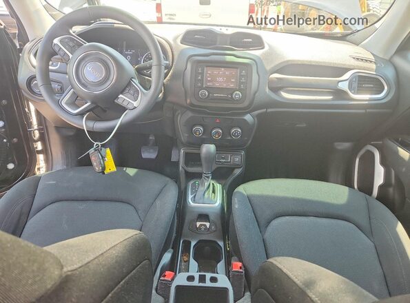 ZACNJAAB0LPL14218 2020 JEEP RENEGADE Черный Вид панели приборов