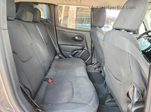 ZACNJABB3LPL83905 2020 JEEP RENEGADE Charcoal Widok wnętrza z tyłu