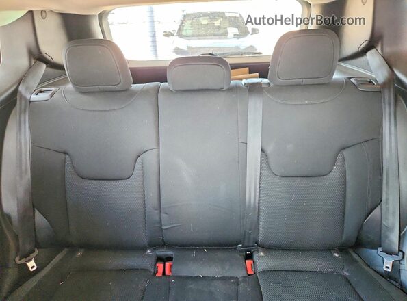 ZACNJABB3LPL83905 2020 JEEP RENEGADE Charcoal Widok tylnych siedzeń
