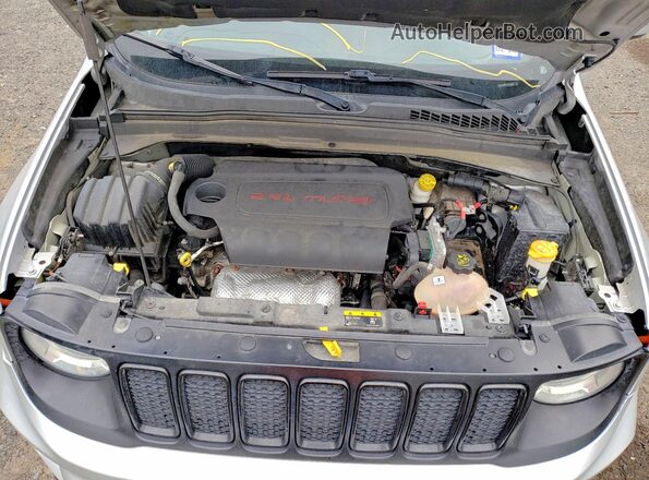 ZACNJABB5LPL48766 2020 JEEP RENEGADE Серебряный Вид подкапотного пространства