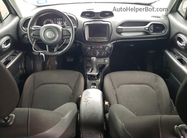 ZACNJABB5LPL48766 2020 JEEP RENEGADE Серебряный Вид панели приборов