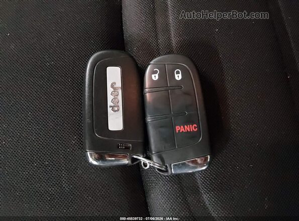 ZACNJABB6KPK90780 2019 JEEP RENEGADE Black Vista del salpicadero