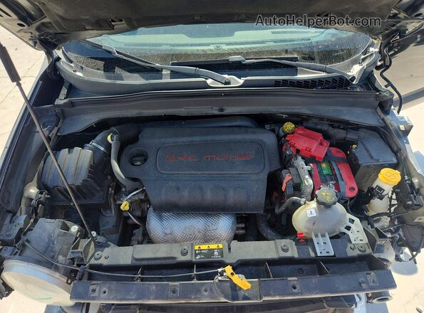ZACNJABBXLPL74800 2020 JEEP RENEGADE Черный Вид подкапотного пространства