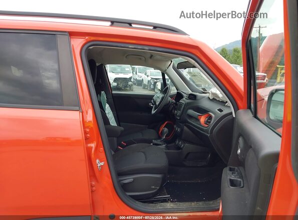 ZACNJBAB2LPL87189 2020 JEEP RENEGADE Оранжевый Вид салона спереди