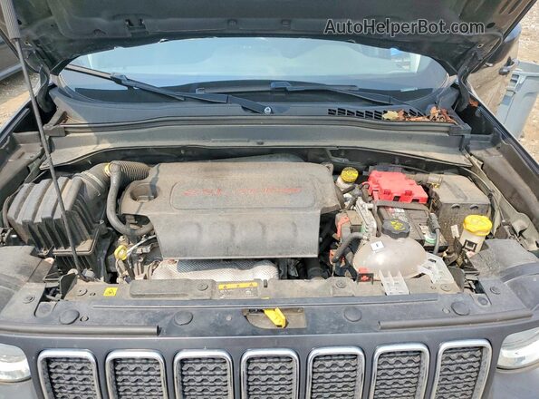 ZACNJBBB4KPJ79182 2019 JEEP RENEGADE Black Rear interior view