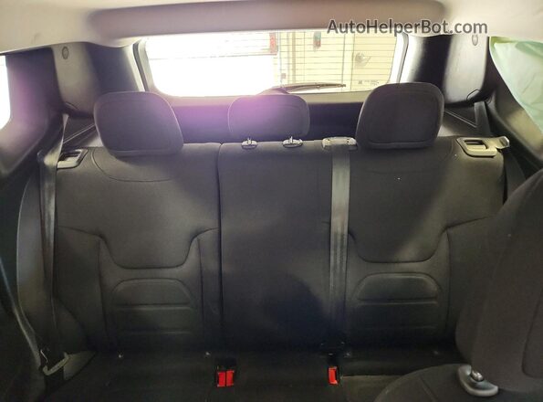 ZACNJBBB4KPK01150 2019 JEEP RENEGADE Red უკანა სავარძლების ხედი