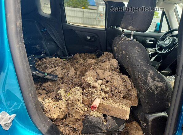 ZACNJBBB5KPK39079 2019 JEEP RENEGADE Turquoise Вид задніх сидінь