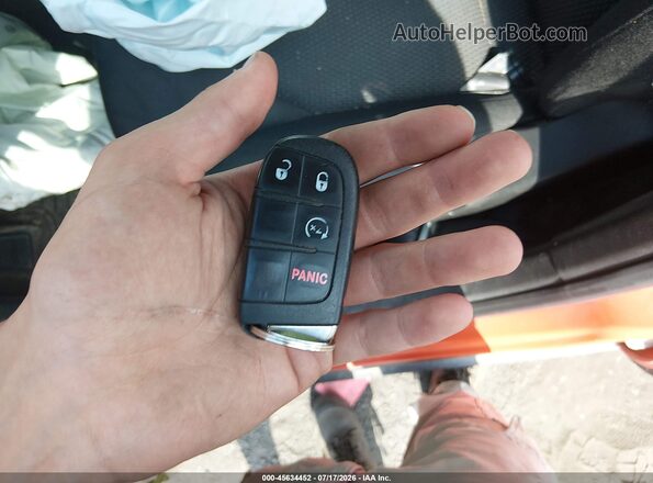 ZACNJBBB6KPJ93181 2019 JEEP RENEGADE Orange Widok deski rozdzielczej
